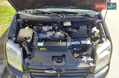 Грузовой фургон Ford Transit Connect 2012 в 