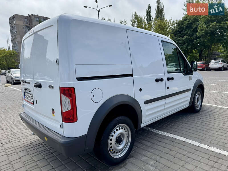 Грузовой фургон Ford Transit Connect 2013 в Одессе