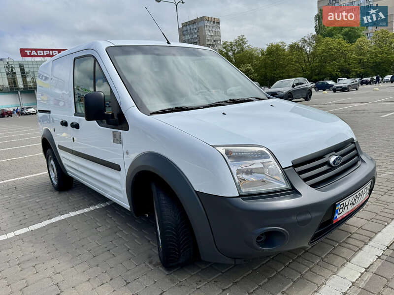 Грузовой фургон Ford Transit Connect 2013 в Одессе