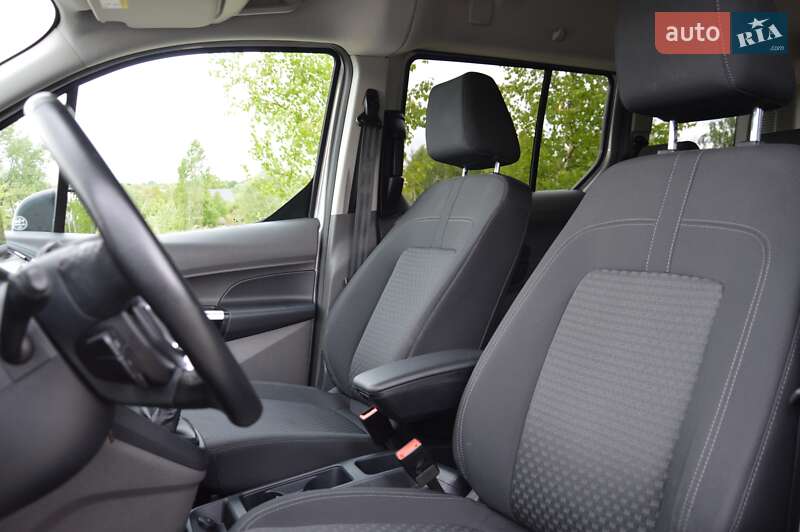 Минивэн Ford Transit Connect 2020 в Дрогобыче