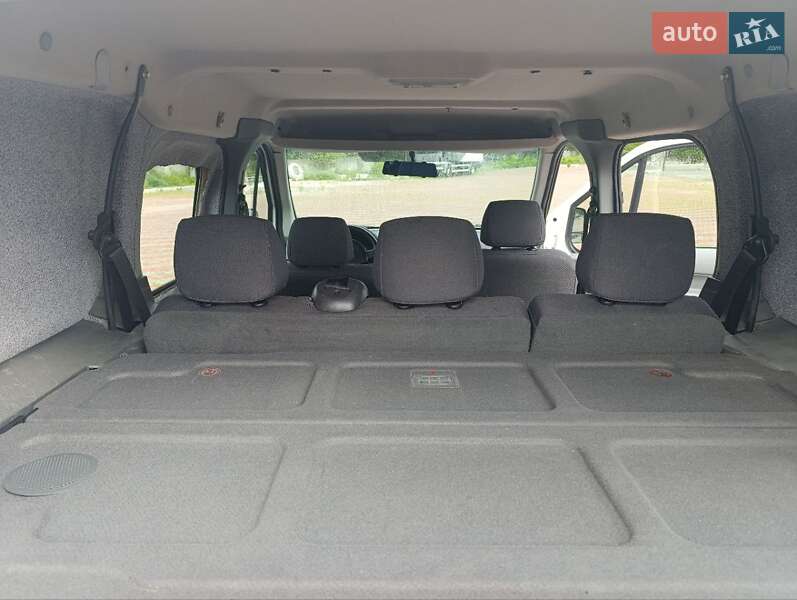 Минивэн Ford Transit Connect 2004 в Белой Церкви фото 5 Минивэн Ford Transit Connect 2004 в Белой Церкви