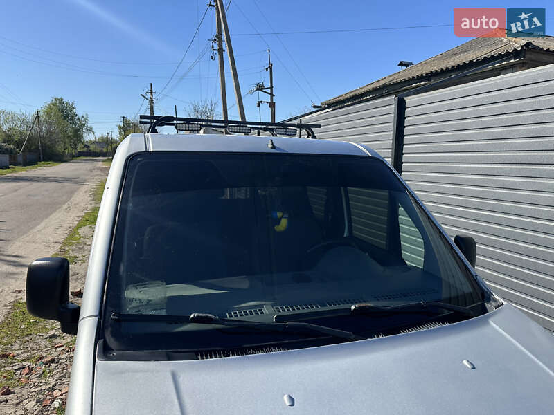 Минивэн Ford Transit Connect 2006 в Ичне