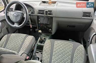 Грузовой фургон Ford Transit Connect 2003 в 