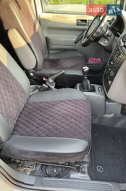 Мінівен Ford Transit Connect 2003 в 