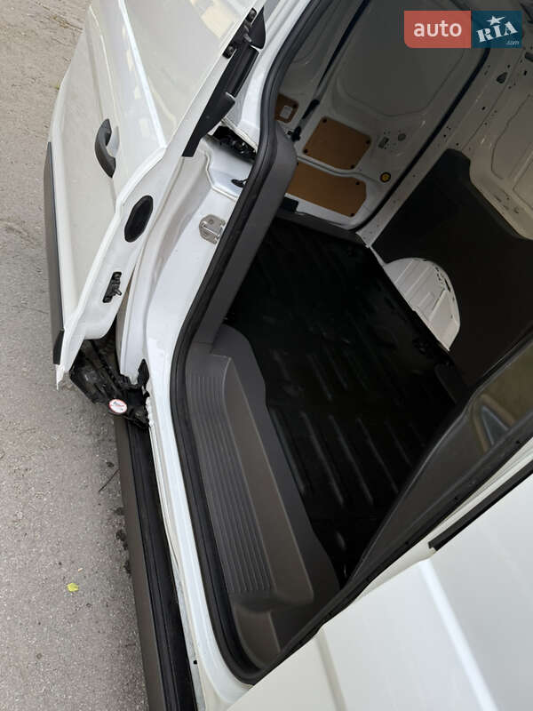 Минивэн Ford Transit Connect 2018 в Ровно фото 9 Минивэн Ford Transit Connect 2018 в Ровно