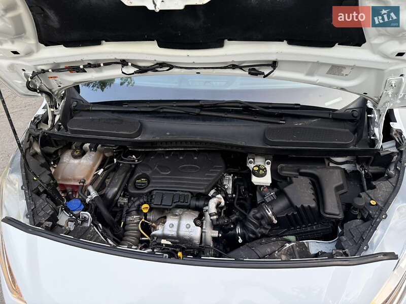 Минивэн Ford Transit Connect 2018 в Ровно фото 23 Минивэн Ford Transit Connect 2018 в Ровно