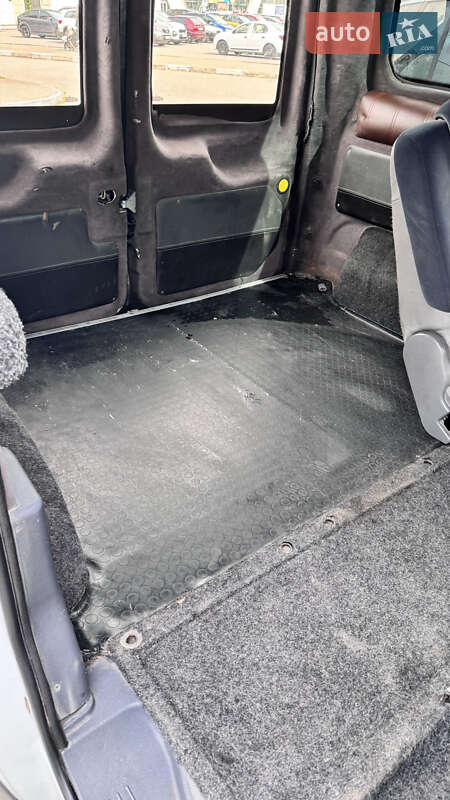 Мінівен Ford Transit Connect 2009 в Чернівцях фото 15 Мінівен Ford Transit Connect 2009 в Чернівцях