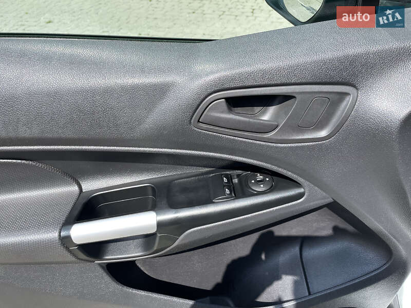 Вантажний фургон Ford Transit Connect 2016 в Львові фото 20 Вантажний фургон Ford Transit Connect 2016 в Львові