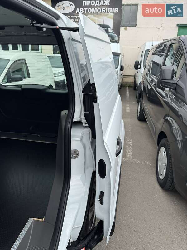 Грузовой фургон Ford Transit Connect 2020 в Луцке