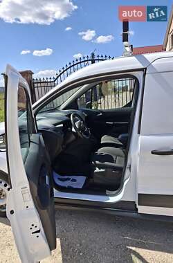 Вантажний фургон Ford Transit Connect 2014 в 