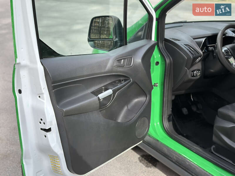 Грузовой фургон Ford Transit Connect 2015 в Хмельнике