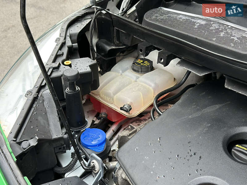 Грузовой фургон Ford Transit Connect 2015 в Хмельнике