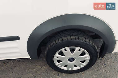 Грузовой фургон Ford Transit Connect 2011 в 