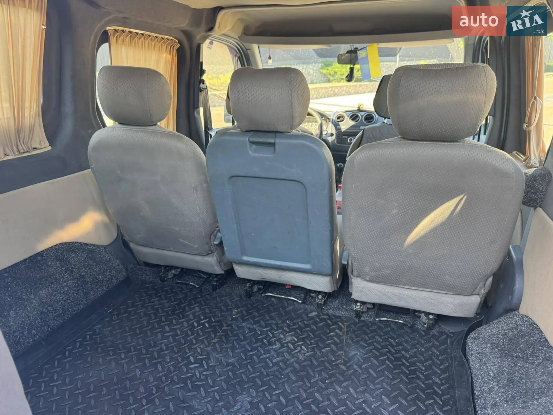 2011 Ford Transit Connect - мініатюра 14