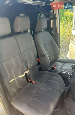 Вантажний фургон Ford Transit Connect 2016 в 