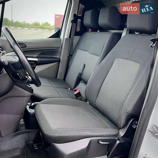 Вантажний фургон Ford Transit Connect 2018 в Києві
