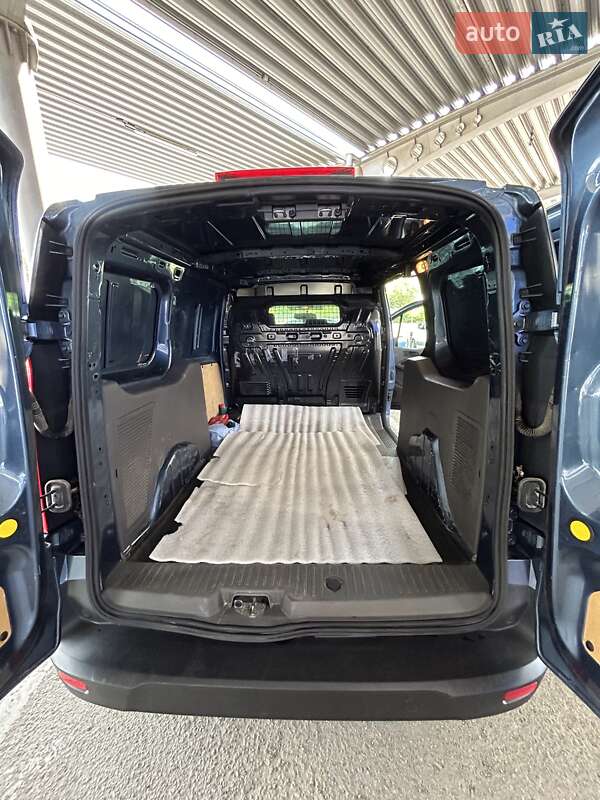 Вантажний фургон Ford Transit Connect 2019 в Івано-Франківську