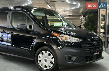 Минивэн Ford Transit Connect 2021 в 