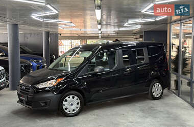 Минивэн Ford Transit Connect 2021 в 