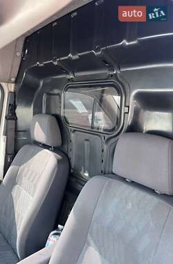 Грузовой фургон Ford Transit Connect 2006 в 