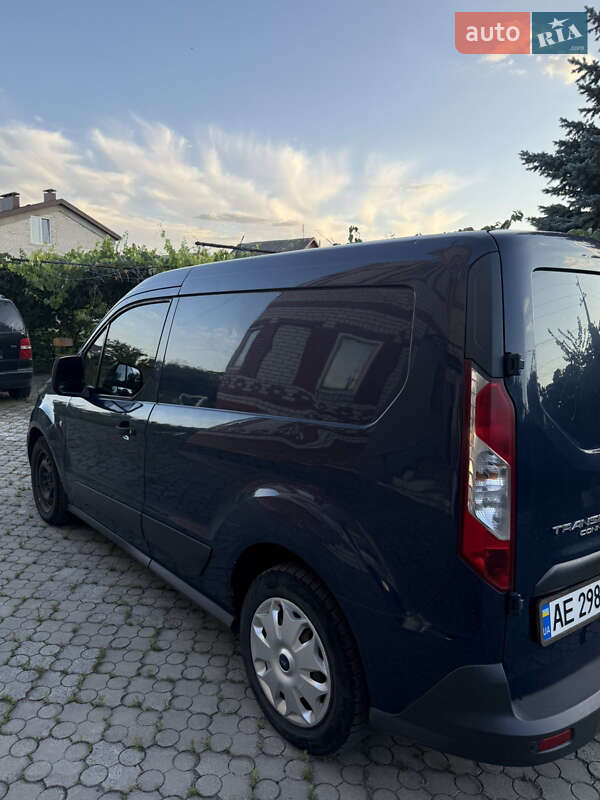 Вантажний фургон Ford Transit Connect 2015 в Павлограді