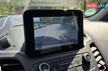 Минивэн Ford Transit Connect 2020 в 