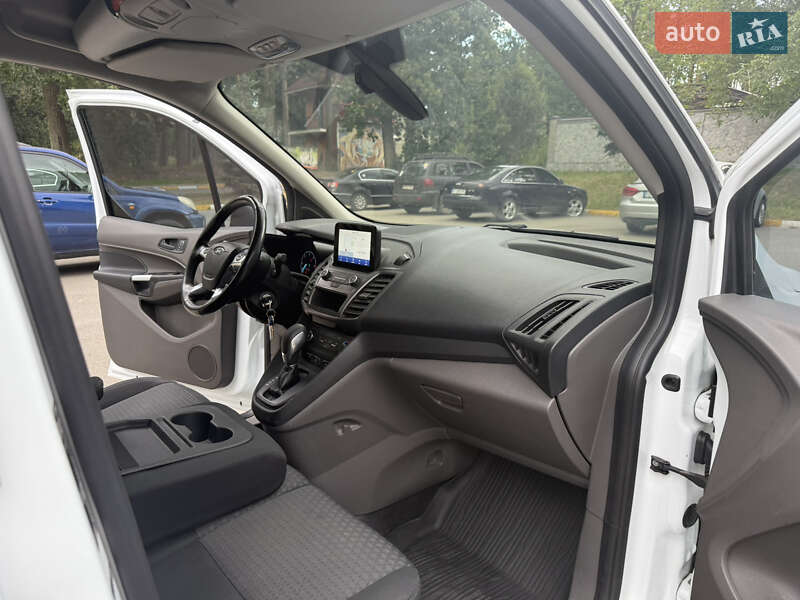 Грузовой фургон Ford Transit Connect 2019 в Буче
