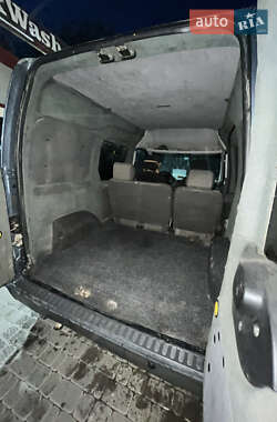 Минивэн Ford Transit Connect 2003 в  фото 11 Минивэн Ford Transit Connect 2003 в