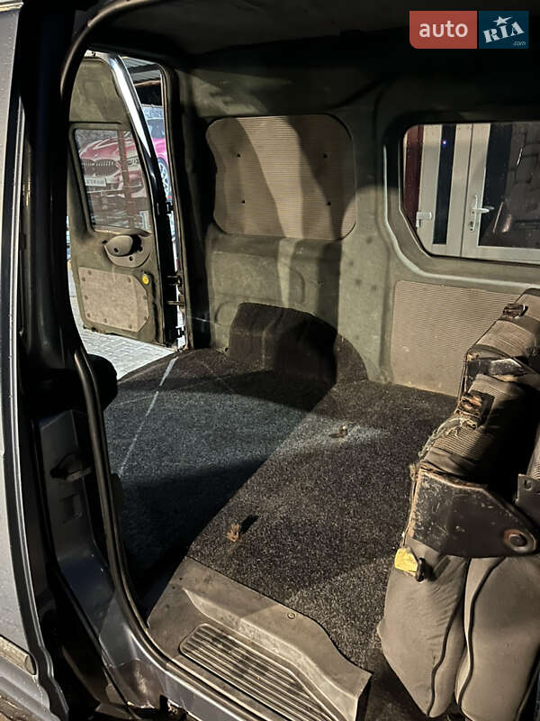 Мінівен Ford Transit Connect 2003 в Коростені фото 12 Мінівен Ford Transit Connect 2003 в Коростені