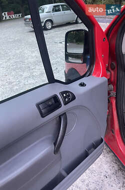 Мінівен Ford Transit Connect 2004 в 