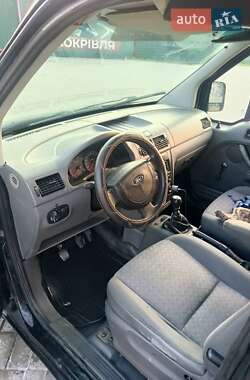 Мінівен Ford Transit Connect 2003 в 