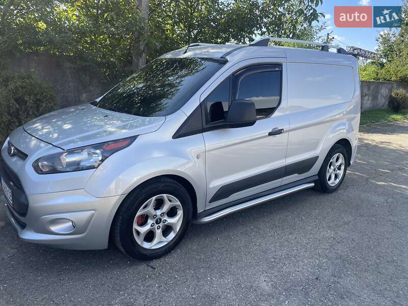 Грузовой фургон Ford Transit Connect 2016 в Черновцах