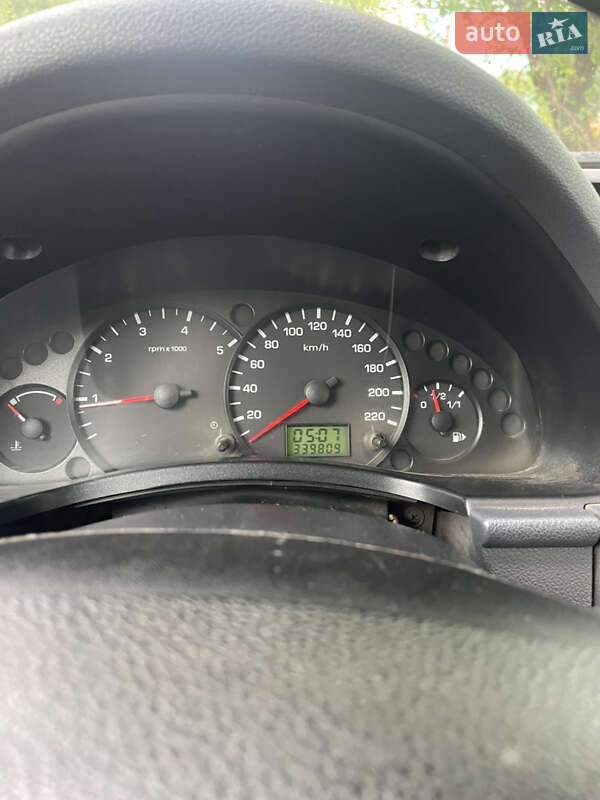 Мінівен Ford Transit Connect 2009 в Ізяславі