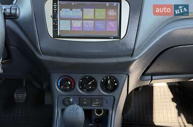 Вантажний фургон Ford Transit Connect 2011 в 