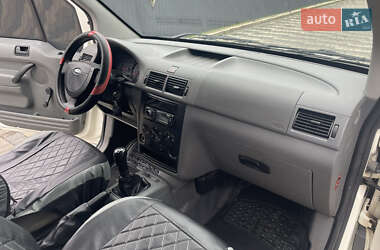 Мінівен Ford Transit Connect 2004 в 