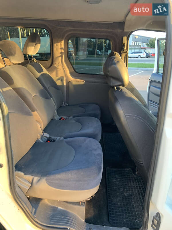 Минивэн Ford Transit Connect 2009 в Киеве