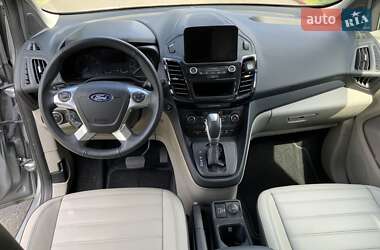 Минивэн Ford Transit Connect 2023 в 