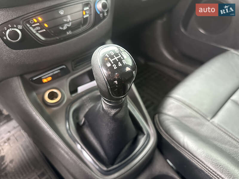 Грузовой фургон Ford Transit Connect 2014 в Киеве