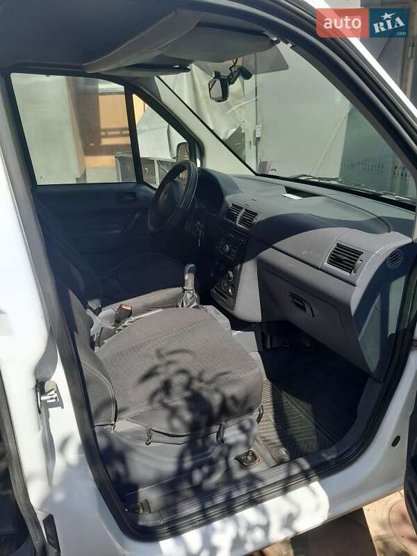 Мінівен Ford Transit Connect 2007 в Корсунь-Шевченківському
