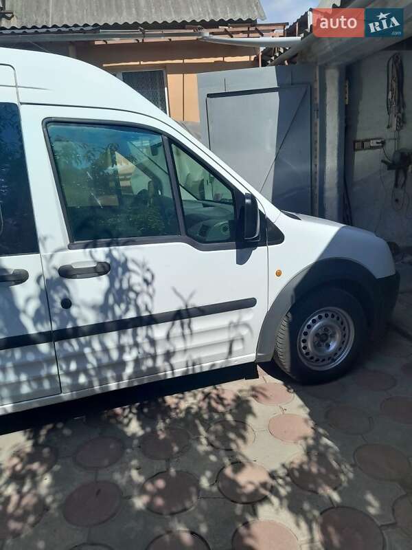 Мінівен Ford Transit Connect 2007 в Корсунь-Шевченківському