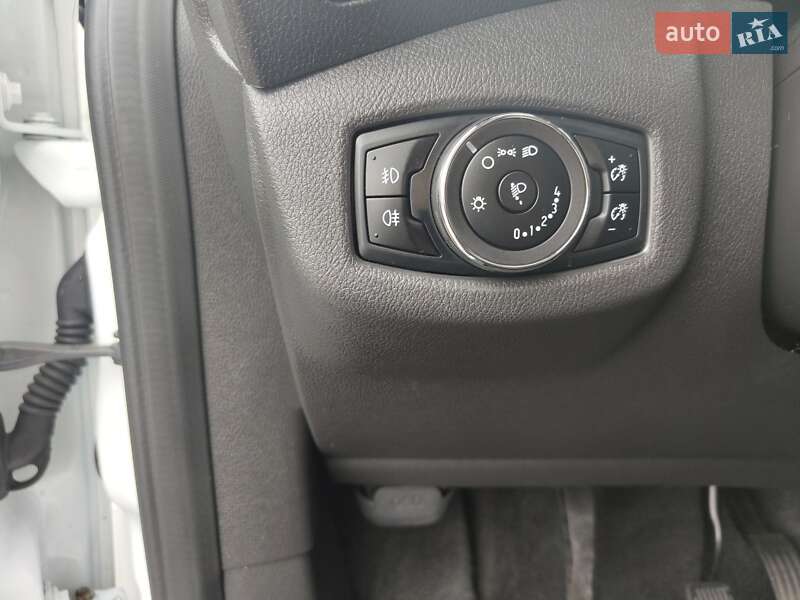 Мінівен Ford Transit Connect 2017 в Волі-Ковельській