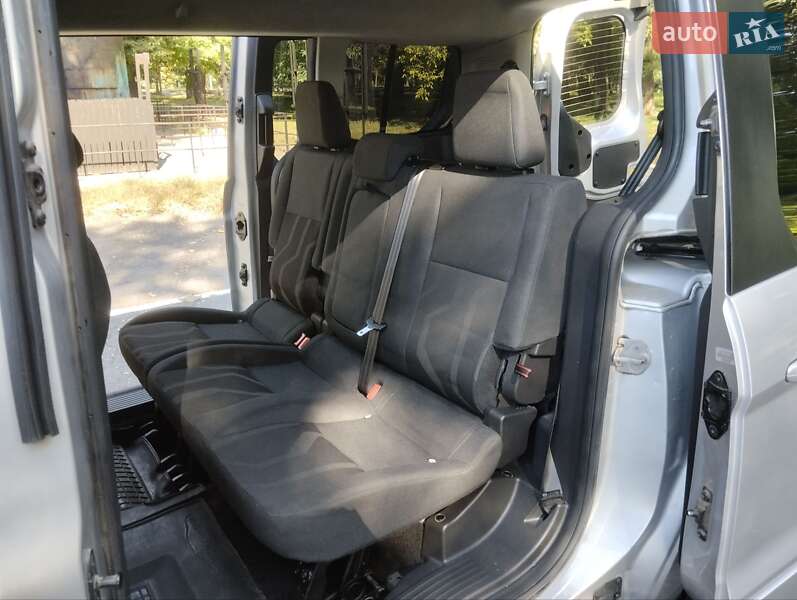 Минивэн Ford Transit Connect 2017 в Аулах