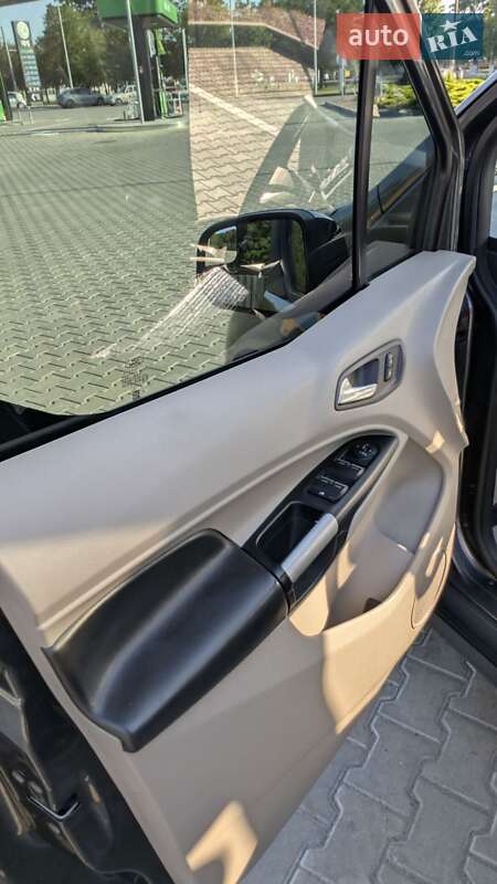 Мінівен Ford Transit Connect 2017 в Кременчуці