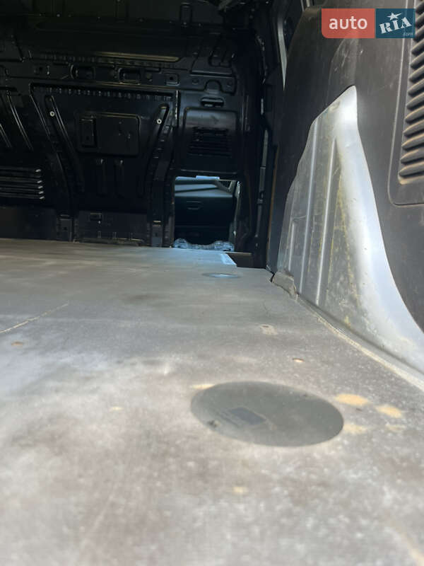 Вантажний фургон Ford Transit Connect 2014 в Львові
