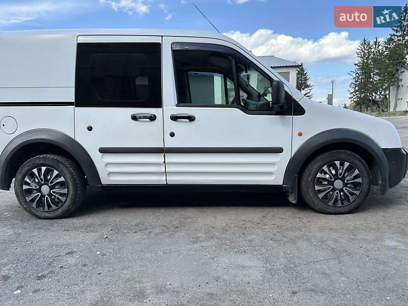 Минивэн Ford Transit Connect 2007 в Баре фото 4 Минивэн Ford Transit Connect 2007 в Баре