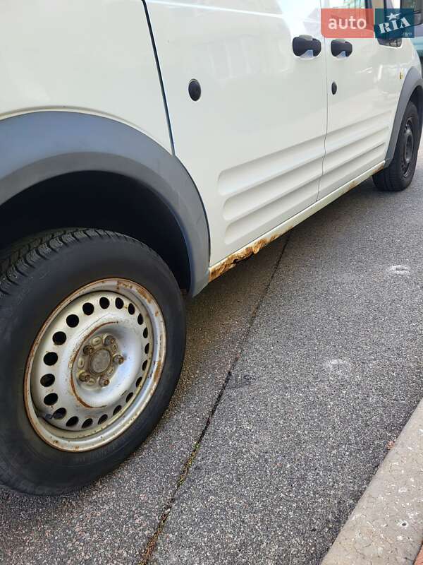 Вантажний фургон Ford Transit Connect 2011 в Софіївській Борщагівці фото 5 Вантажний фургон Ford Transit Connect 2011 в Софіївській Борщагівці
