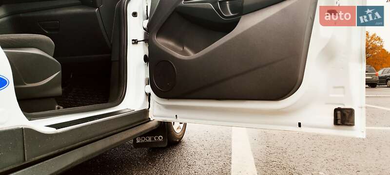 Минивэн Ford Transit Connect 2016 в Бердичеве