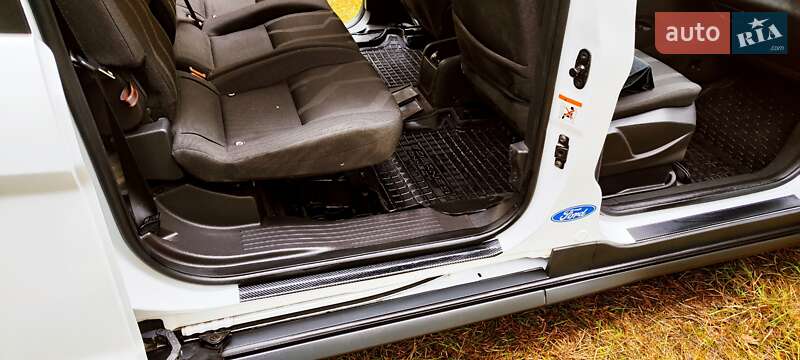 Минивэн Ford Transit Connect 2016 в Бердичеве