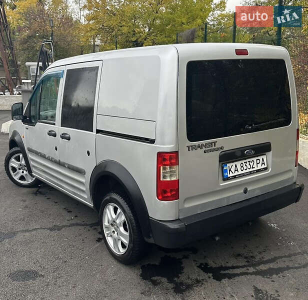 Вантажний фургон Ford Transit Connect 2004 в Києві фото 2 Вантажний фургон Ford Transit Connect 2004 в Києві