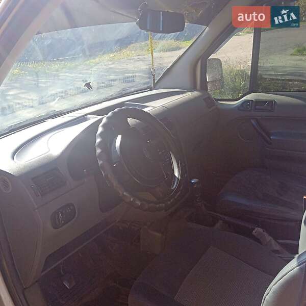 Минивэн Ford Transit Connect 2003 в Снигиревке фото 3 Минивэн Ford Transit Connect 2003 в Снигиревке